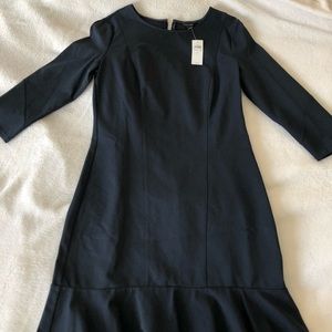 NWT Ann Taylor 3/4 Sleeve Fluted Bottom Midi Dress